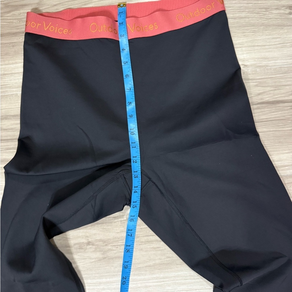 Outdoor Voices women's leggings, size L, black with pink waistband - Picture 4 of 6